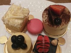 -咖啡苑自助餐厅·中国大饭店
