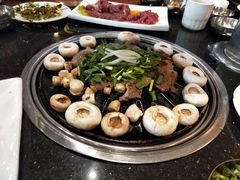 -韩味园果木炭烤鲜肉(陵东街店)