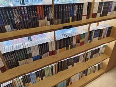 -上海书城(福州路店)