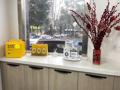 -皓洁口腔门诊部(金色雅园金涛苑店)