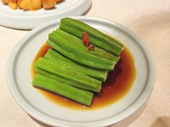 捞汁芥末秋葵-润记·广东餐馆(苏州中心店)