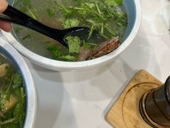 -老新隆牛肉锅贴(新街口店)