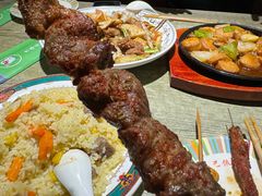 -巴依兄弟西域美食(机场店)