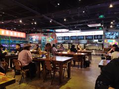 大堂-马路牙子地桌烤肉(工体店)