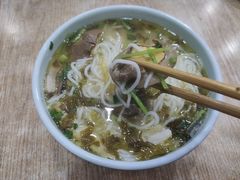 -全家福米线