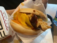 吮指十三鲜小龙虾烤鸡堡-肯德基(街道口店)