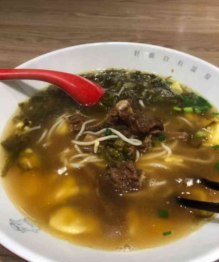 牛吃草牛肉面(姜山店"居然忘记我们点的面了,这是服务有问题吧.