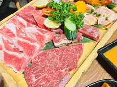 小京致牛五花-小京致·碳火烤肉(贝岗村大街店)