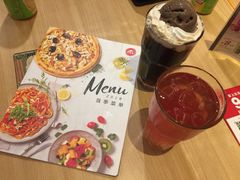 -必胜客(WOW中心城店)