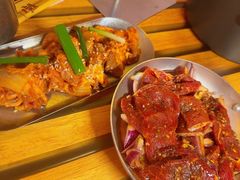 -叽叽扎扎烤肉场(生态城万达店)