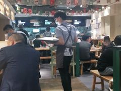 大堂-木屋烧烤(岗顶二店)