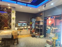 -老街烧烤大排档·地道湖北菜·龙虾馆(汉口火车站店)
