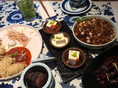 荷田冰粉-桂满陇天书(南京德基旗舰店)