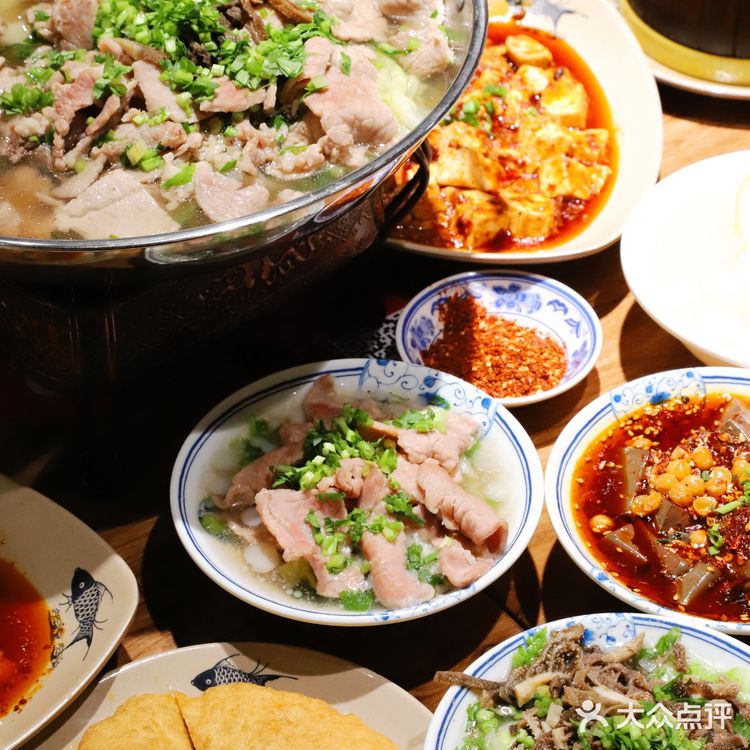 打卡魔都正宗乐山美食排队王!