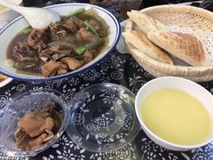 -八两八金·莱芜特色炒鸡(市南漳浦路店)