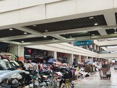 -汉口北国际商品交易中心品牌服装城