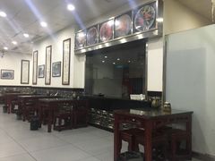 -牛一嘴·兰州牛肉面·大盘鸡(财富中心店)