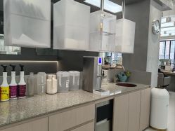 -Z.X HAIR SALON张新美业