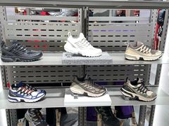 -SALOMON萨洛蒙(北京王府中环店)