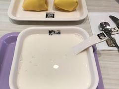 -满记甜品(日月光二店)
