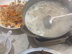 -丁里羊肉小镇(天鹅湖总店)