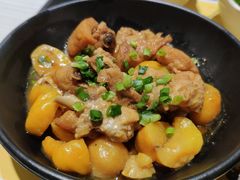 -老娘舅餐厅(黄龙体育中心店)