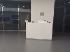 -华为授权体验店(中山公园来福士)