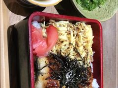 -鸟鸣门屋台料理(金帝银泰店)
