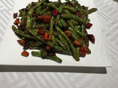 -湖庭壹品鸭王·传统北京烤鸭·别墅私房菜·庭院宵夜(江宁店)