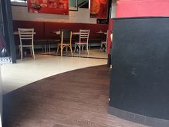 -必胜客(大坪英利店)