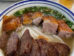-香辉食馆(新兴路店)