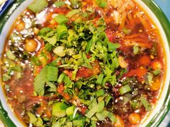 -马路边边串串香形象店(磐石路店)