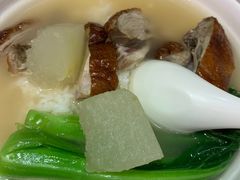 -佰搭果·广式茶餐厅(西华路店)