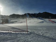 -丝绸之路山地度假区滑雪场