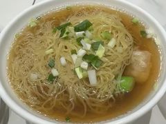 -香港新发烧腊茶餐厅(水围店)