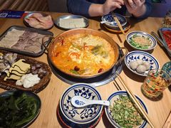 -洱火云南酸菜牛肉火锅(石景山当代商城店)