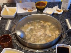 -一席地·本地鸡窝·杭帮鸡火锅(萧山银隆百货店)