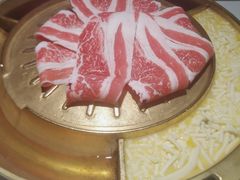 -猪啊牛呀羊啊铜盘烤肉(正大广场店)