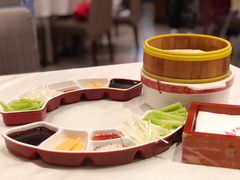 -大鸭梨烤鸭店(光彩店)