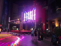 -绿地风尚天地广场