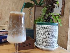 -Rabbit Cafe私房西餐甜点咖啡(栖霞路店)