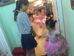 -雅米拉艺术中心(少儿舞蹈培训)