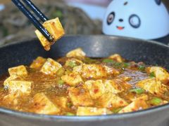 -嫩芽 ·地道重庆菜(十八梯露台夜景店)