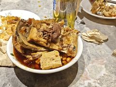 -忘情水鱼头·鲜鱼火锅(滨江中路店)