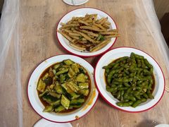 -郑记•不夜城烧烤•龙虾•虾蟹(黄鹤楼店)