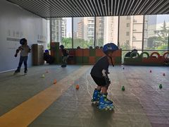 -乐翔轮滑(中庚漫游城店)