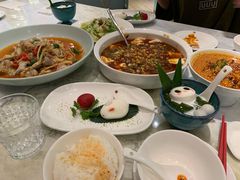 -孔雀云贵川·融合菜(长宁来福士店)