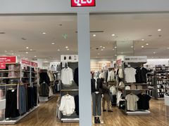 -优衣库(哈尔滨乐松广场店)