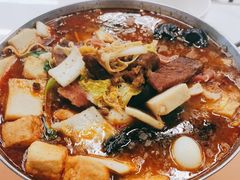 -哆喀美食广场(虎丘婚纱城店)