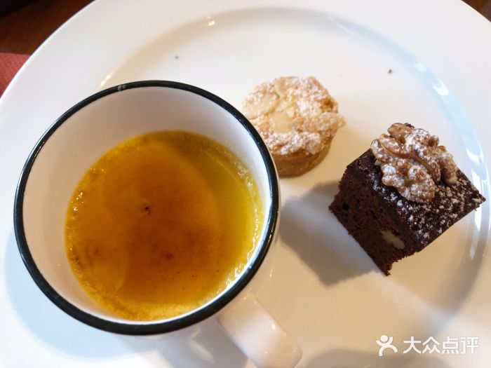 大雁塔假日酒店·绿茵阁西餐厅焦糖布丁图片